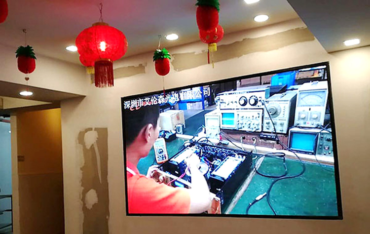 室內高清（qīng）LED顯示屏P4